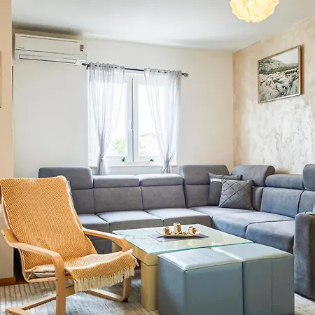 Appartement Simanic *