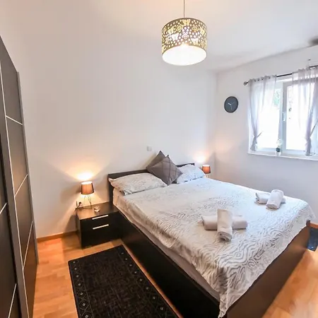 Simanic Appartement *